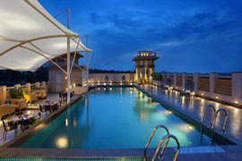 Grand Mercure mysore piscine