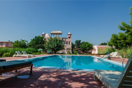 Hôtel à Ranthambore : Shergarh Resort piscine